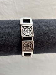 Women’s Silver‑Tone Stretch Panel Bracelet Floral Engraved Boho Vintage Style