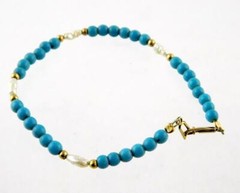Vintage Turquoise and Rice Pearl Bead Strand Bracelet Goldtone Metal 6.75 In GC