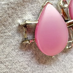 Vintage Pink Thermoset Bracelet Moonglow Atomic Mid Century Costume Jewelry