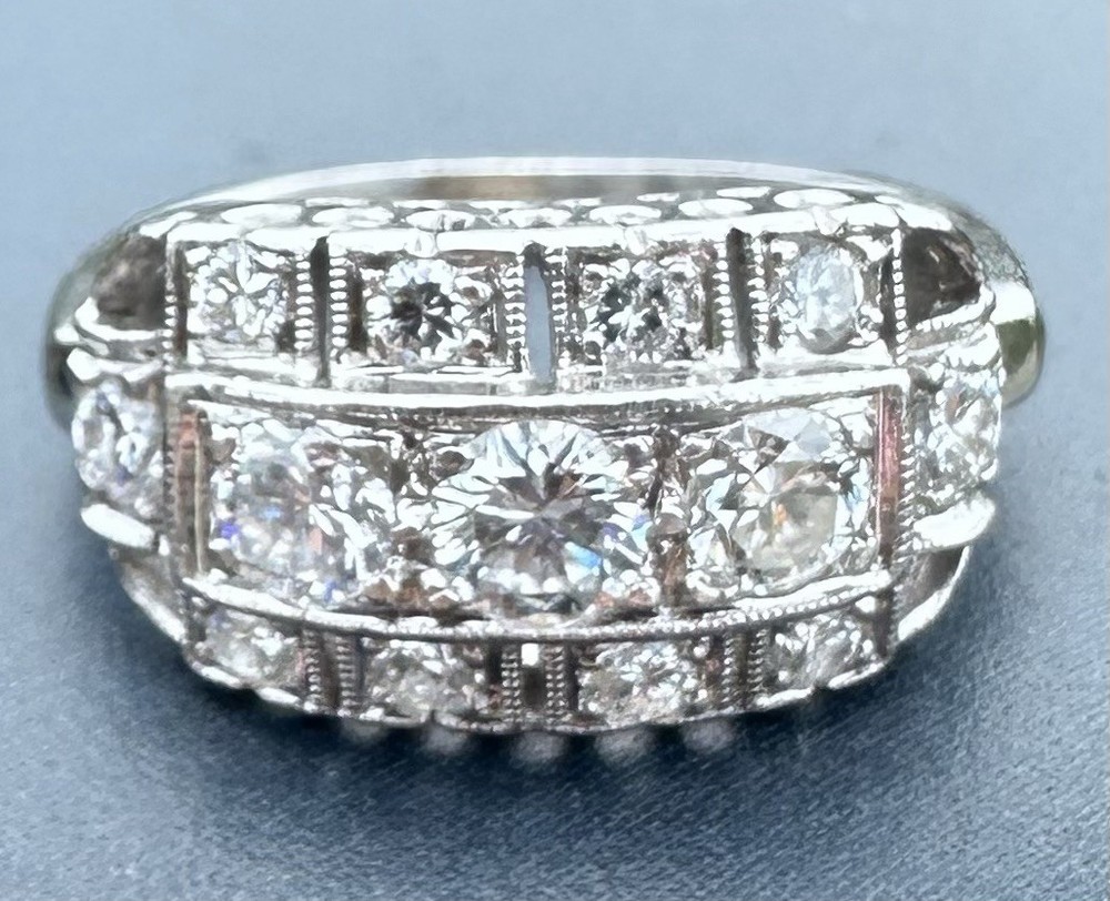 ESTATE 1950’s ANTIQUE PLATINUM SPARKLING DIAMOND VINTAGE RING