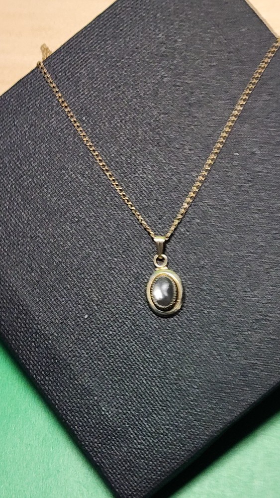 Vintage 1/20 12K Gold Filled Genuine Black Star Sapphire Pendant Necklace GF