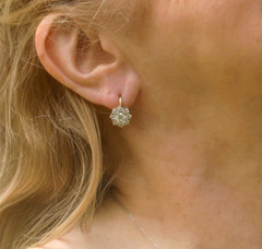 14K Yellow Gold Plated Vintage Style Flower Earrings Pen Tester Pass Moissanite