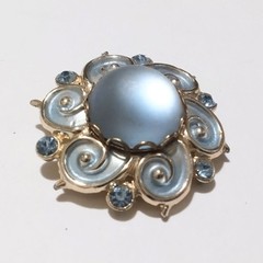 Vintage Blue Enamel Cabochon Rhinestone Gold Tone Brooch Pin