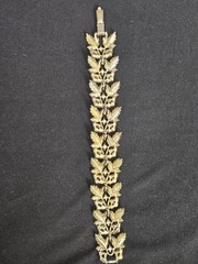 Vintage Signed Coro Gold Tone Textured Leaf Link Bracelet with Rhinestones