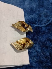 Vintage Francois clip earrings. This is for a pair of signed, vintage earrings