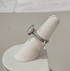 VINTAGE-RETRO Engagement/Wedding/Anniversary 925 Silver Solitaire Ring sz 6
