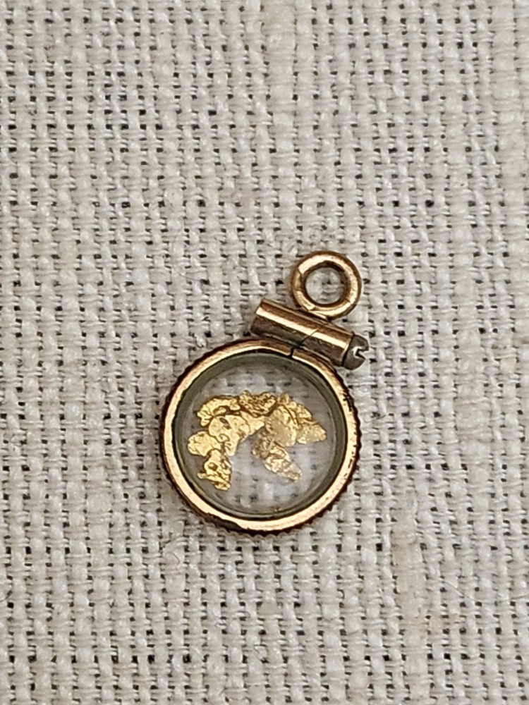 Vintage 12k GF Glass Pendant With Natural Yellow Gold Nuggets 22k