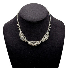 Elegant Swag Design Sparkling Rhinestone Silver Tone Art Deco Style Vtg Necklace