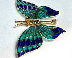 Vintage 18K Gold PLIQUE A JOUR Articulated BUTTERFLY Brooch Moveable Signed MINT