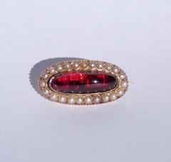 Pretty Antique Victorian 10K Gold Foiled Garnet Cabochon Pearl Pendant Pin 1886