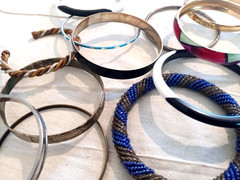 Lot of 21 Bangle Bracelets Mixed Metal Plastic Stackable Fashion Jewelry