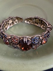 Hollycraft rhinestone bracelet Clamper Bangle Hinged 1950s Unique