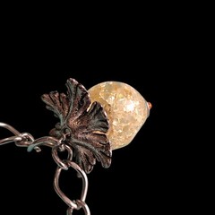 Vtg Silver Plate Crackle Glass Flower Drop Charm Bracelet 8.5in