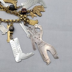 Vintage Mexican Folk Art Necklace Cowboys Indians Figural Dangling Charms 30″
