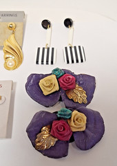 Lot of 7 of Pairs Vintage Unbranded New Old Stock Fashion Earrings