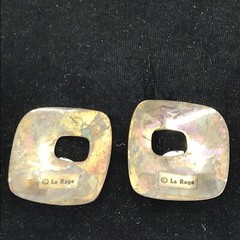 Vintage La Rage Modernist Mixed Materials Textured Metal Design Pierced Earring