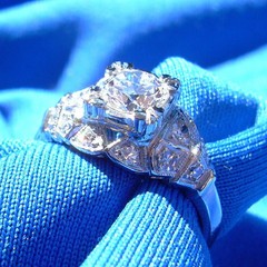 Original EARTH MINED DIAMOND Art Deco Engagement Ring VINTAGE PLATINUM Solitaire