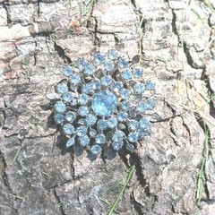 Vintage Starburst Rhinestone and Glass Brooch Ice Blue and Silver Tone