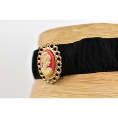 Vintage Cameo Choker Necklace Pendant Black Ribbon Fabric Gold NOS 1990s A23