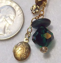 Lg Signed ROXSANN Green Bead Necklace RENOIR Boating Party w/5 Locket Dangles