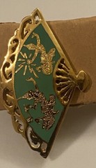 Vtg AMFARCO SIAM Thailand Goddess Gold Tone Green Enamel Fan Screw Back Earrings