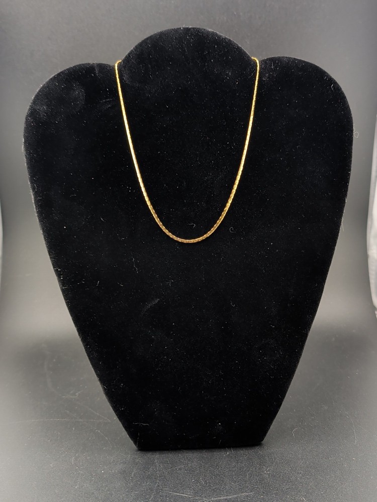 Signed Korean 2mm Gold Tone Flat Textured Knitted Serpentine Choker Necklace