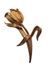 Vintage Crown Trifari Tulip Brooch Pin Brushed Gold Trifarium 50s 60s Figural A4