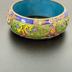 Vintage Womens Bangle Bracelet 2.5in Multicolor Cloisonne Enamel Floral Jewelry