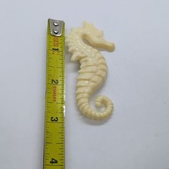 Vintage Plastic Seahorse Brooch Off-White Large 3″ Long