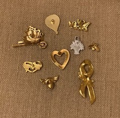 Vintage Lapel Pin Lot Of 9 Heart Mom Cherub Flower Basket Some Signed Avon
