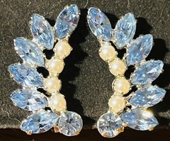 Vintage B. David Blue Rhinestone And Faux Pearl Signed Clip On Earrings
