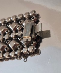 RETRO-VINTAGE FABULOUS 5-Row Rhinestone Open Work Design Cuff Bracelet 8 1/2 in