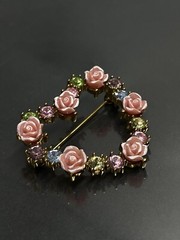 Vintage Avon JJJ Brooch Pin Heart Valentines Flower Rose Accented Rhinestones✨