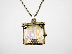 Sterling Silver Wishing Well Charm Pendant Necklace 925 18 Inches Chain 7.9g