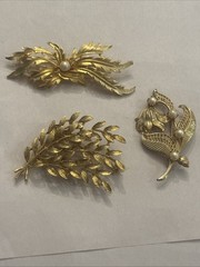 21 Pc Vtg Jewelry Lot 2 are Sterling, + AK, 1928, Silver, Brooches, Necklace, Pe