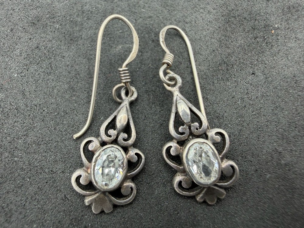 2.75g Vintage Sterling Silver 925 Ornate Drop Dangle Earrings Oval Clear M
