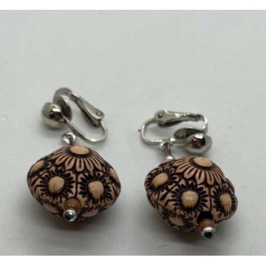 Earrings Boho Chic Carved Wood Beaded Clip on Vintage Y2K