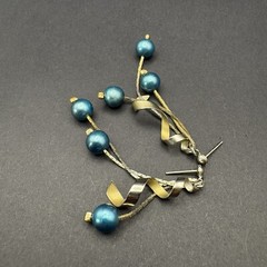 Vintage to Now Dangle Drop Earrings Lot of 5 Gold Tone Pierced Ear Post Back