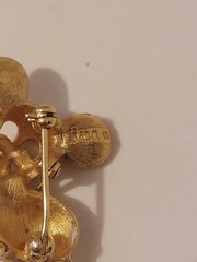 AVON Goldtone Mouse With Eye Glasses And Rhinestone Eyes