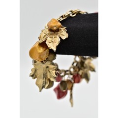 Vintage 7″ Charm Bracelet Leaf Lucite Brushed Gold Fall Autumn Chunky 1960s BinO