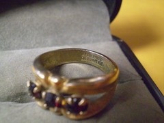 Vintage 14K Yellow Gold Plated Ladies 3-Garnet Row Ring 3.8 grams