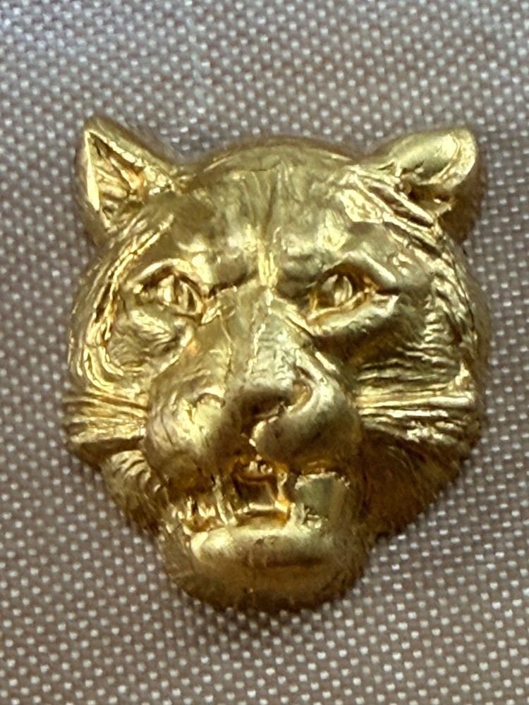 2 Vintage Raw Brass Tiger Head Stamping High Relief 21mm Flat Back NOS