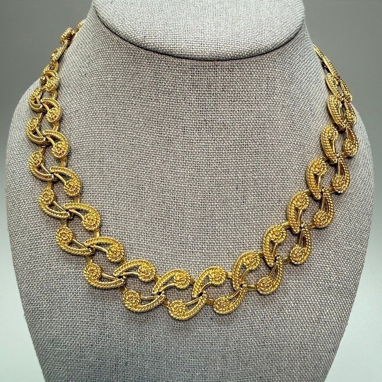 Etruscan Revival Vintage Gold Tone Choker Necklace 17″ Filigree Swirls Statement