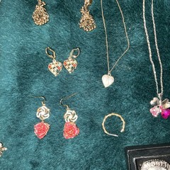 Vintage Fashion Jewelry Rings, Bracelets, Necklaces, Pins, Earrings, Rosaries
