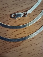 Vtg 925 Italy Sterling Silver 2.5mm Herringbone Chain 20″ Necklace