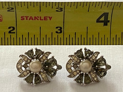 Vtg CROWN TRIFARI Silver-Tone Smoky Gray & Clear Rhinestone Faux Pearl Earrings