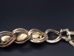 Vintage Reinad 5th Ave NY Carved Art Glass Cabochon Bracelet 1940s
