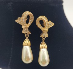 VINTAGE ROMAN RHINESTONES & FAUX PEARL DROP/DANGLE EARRINGS, SIGNED