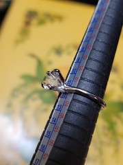 VTG Estate Uncas Mfg Co. Silver Tone Solitaire Cocktail Engagement Ring size 6