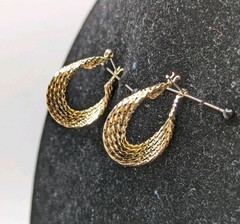 Vintage Layered Twisted Oval 1″ Hoop Earrings Gold Tone Pierced